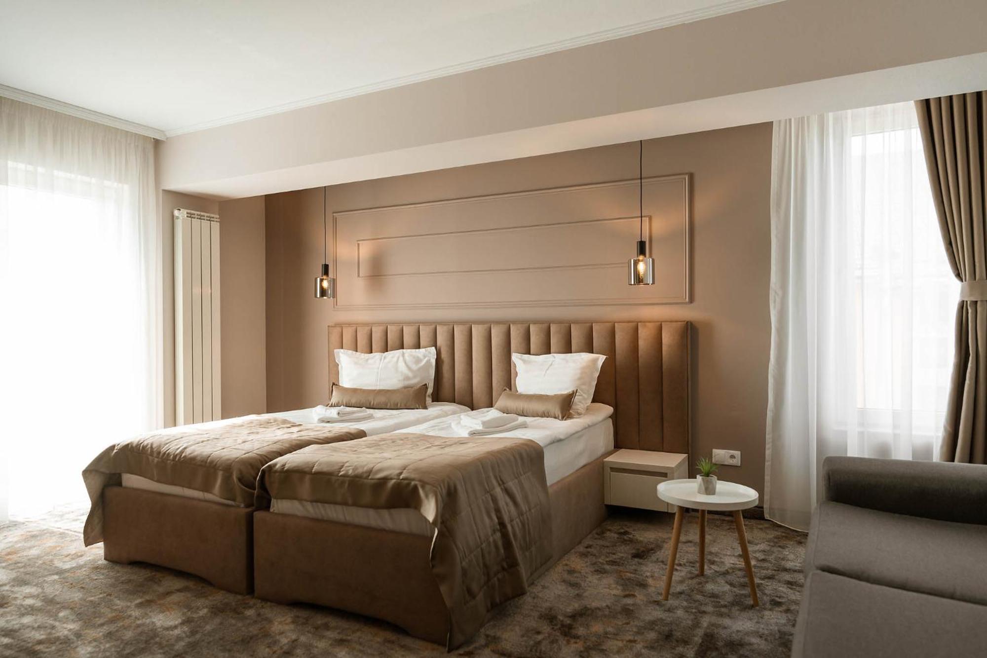 Allegria Hotel Spa Беїле-Уну-Май Екстер'єр фото