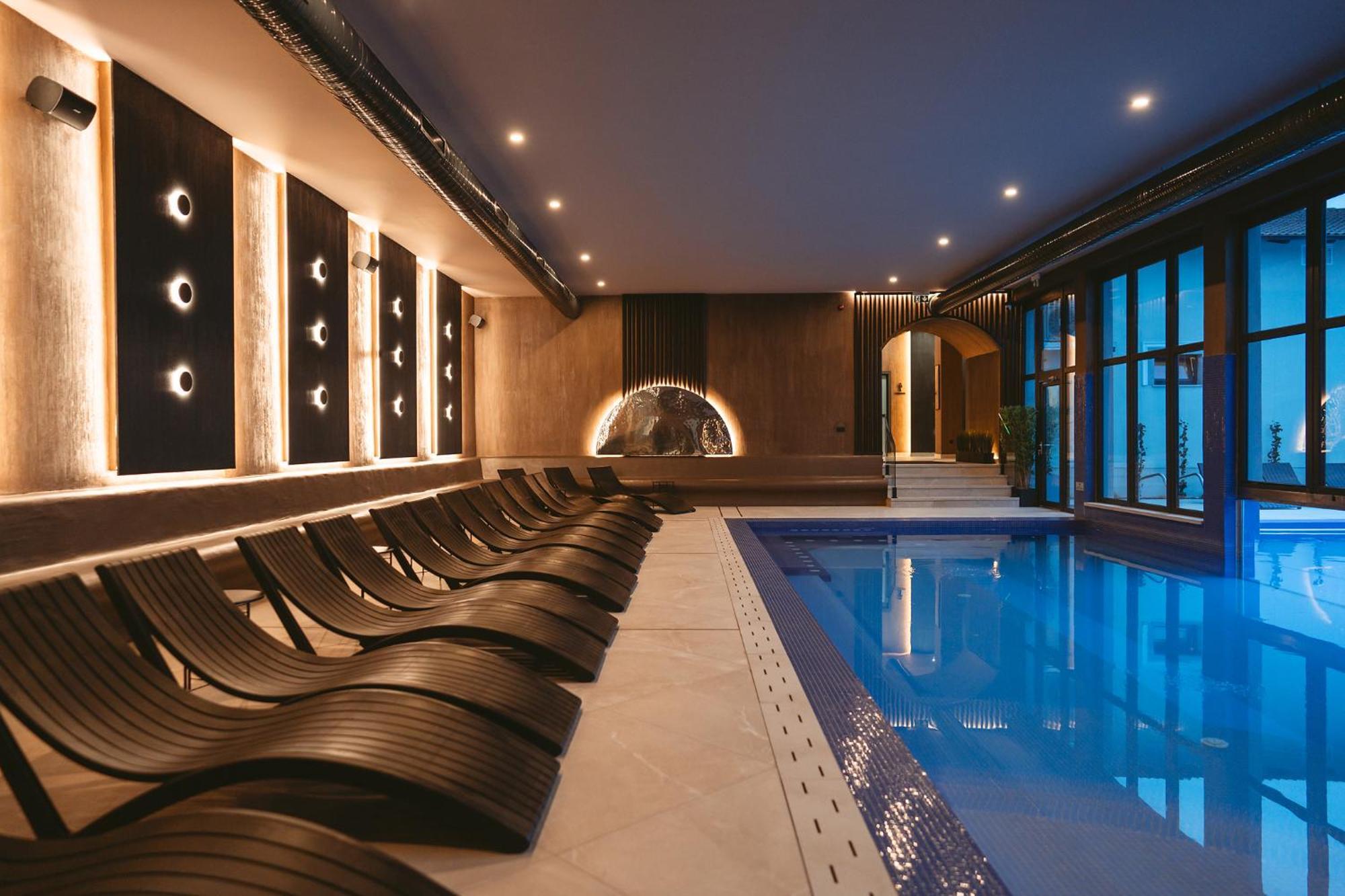 Allegria Hotel Spa Беїле-Уну-Май Екстер'єр фото